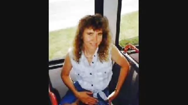 Chloe Capri-nyissa ki a magyar nok sex hátsó ajtót (2020 ))