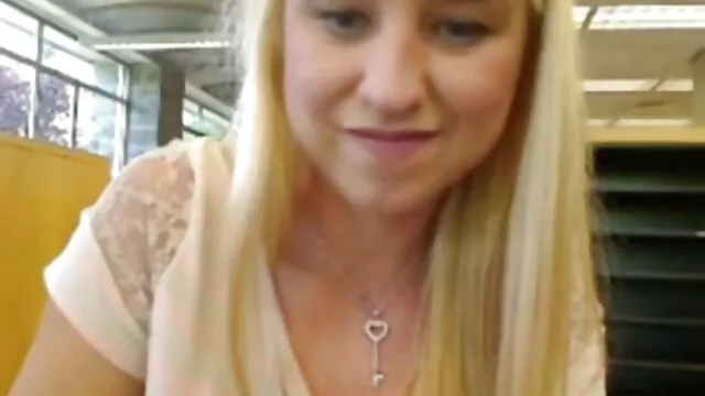 Gabby Carter-red light Arena youtube magyar porno vacsora 3 (2020 ))