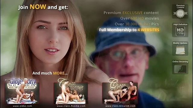 Egy magyar leszbi csajok hatalmas seggét, Siri, vesz egy hatalmas kakas a seggét.