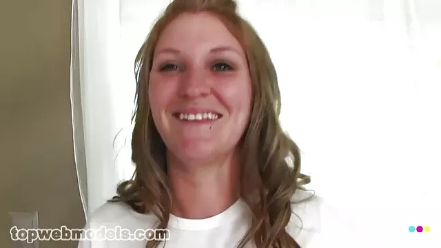 Emma Hix-internetes szex, magyar milf punci anális tátongó