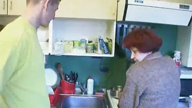 Kanos Porny Sportos tizenéves magyar szex magyar hanggal vol.2