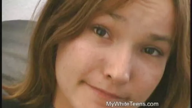 Charlie piros-lassú, érzéki FullHD retro magyar sex 1080p