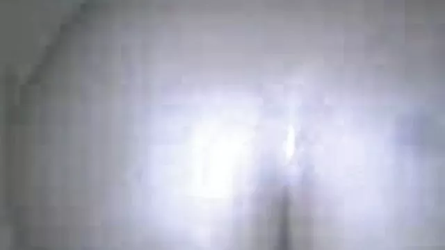 Skylar Valentin-naiv Tini segít egy magyar amatőr sex videók elítélt fekete bűnözőnek (2020))